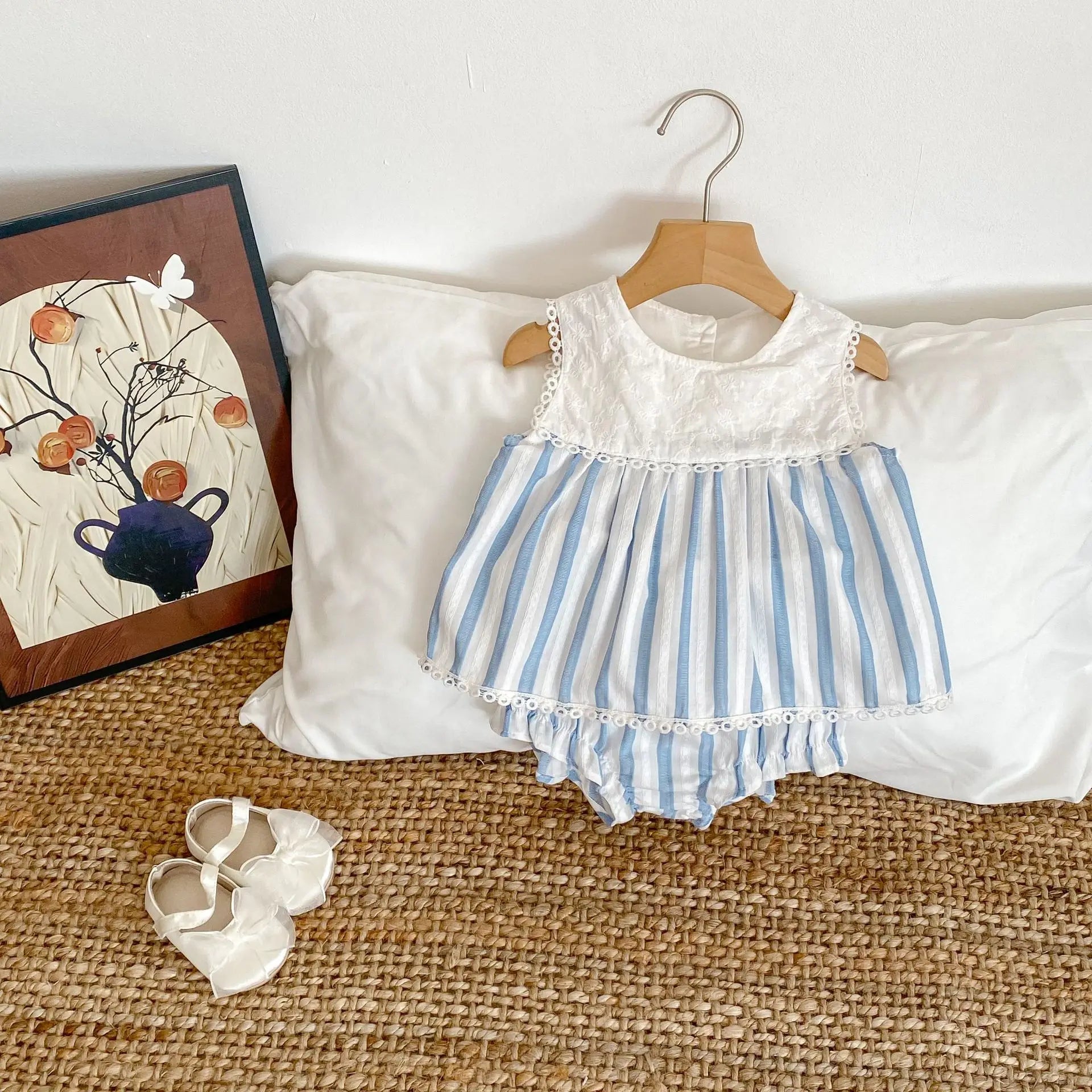 Summer new 0-3 year old baby clothing, baby girl set, striped patchwork sleeveless top+shorts